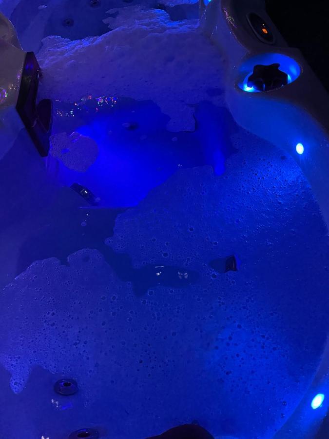Bankhead Accommodation With Hot Tub Aberdeenshire Gamrie Екстер'єр фото