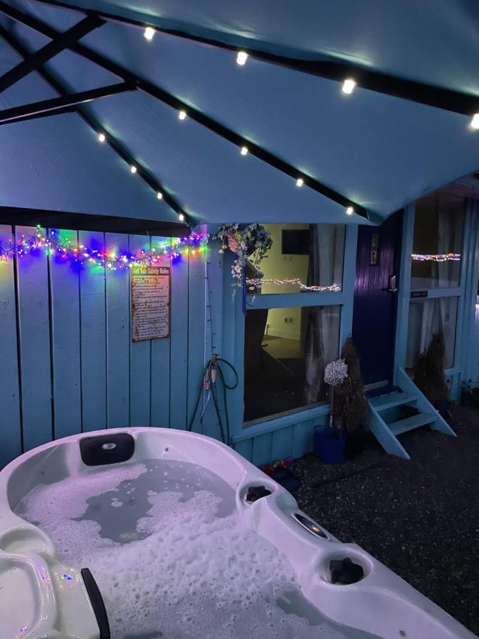 Bankhead Accommodation With Hot Tub Aberdeenshire Gamrie Екстер'єр фото